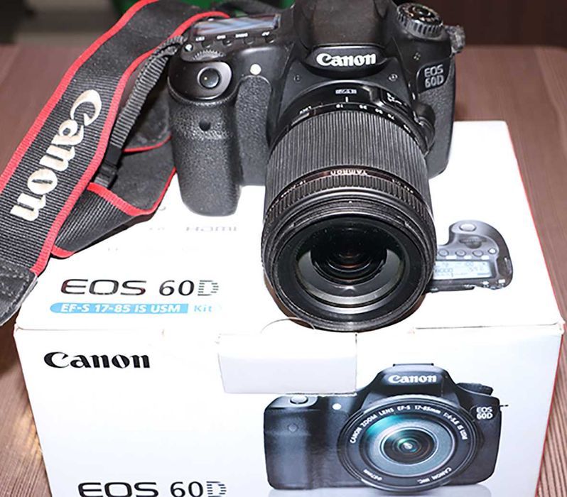 Фотоаппарат Canon 60D