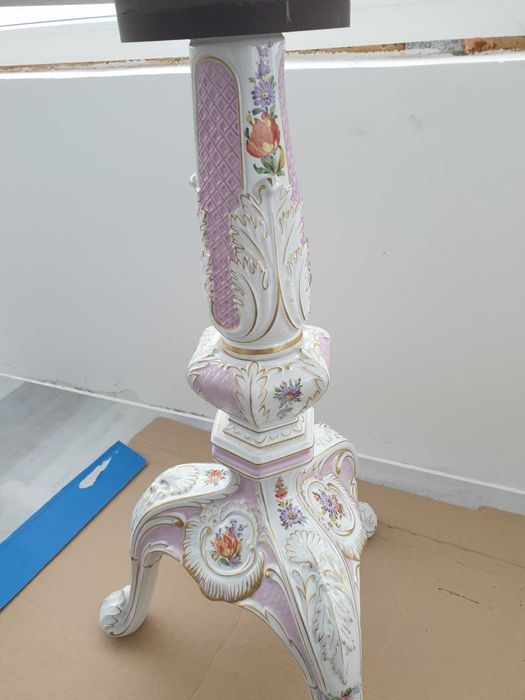 Голяма порцеланова маса/цветя-злато/италианска-немска ГДР