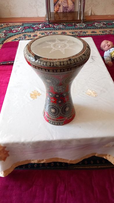 Продам срочно Табла