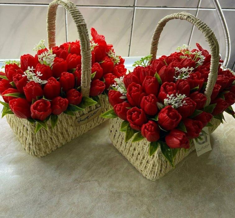 Sovunli gullar qoʻl mehnati