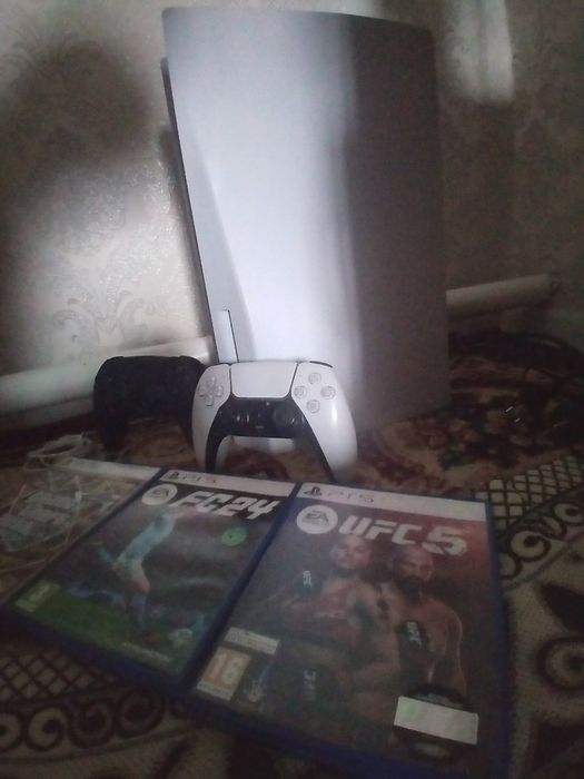 Продам пс 5 с играми