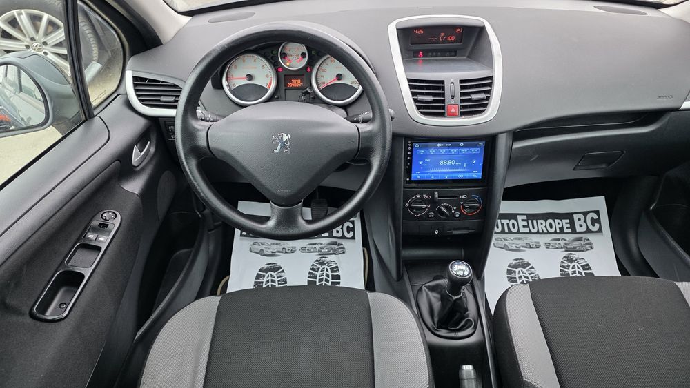 Peugeot 207 1.4 benzina An 2009