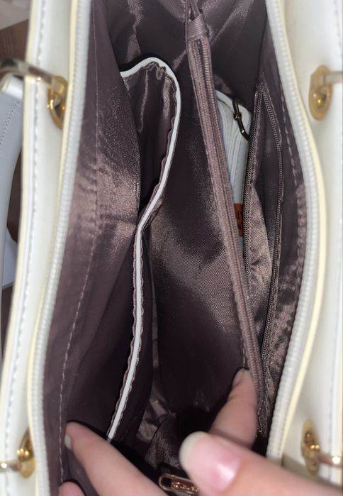 Продается сумка в отличным состаяние