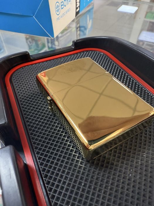 Зажигалка бензиновая Зиппо