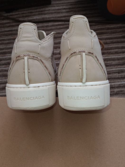 Papuci balenciaga purtați de doua ori