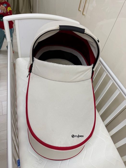 Landou pentru nou-nascuti Cybex Priam Scuderia Ferrari