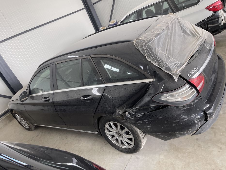 Dezmembrez Mercedes C Class W205 2019 1.6D 122 Cai C180D