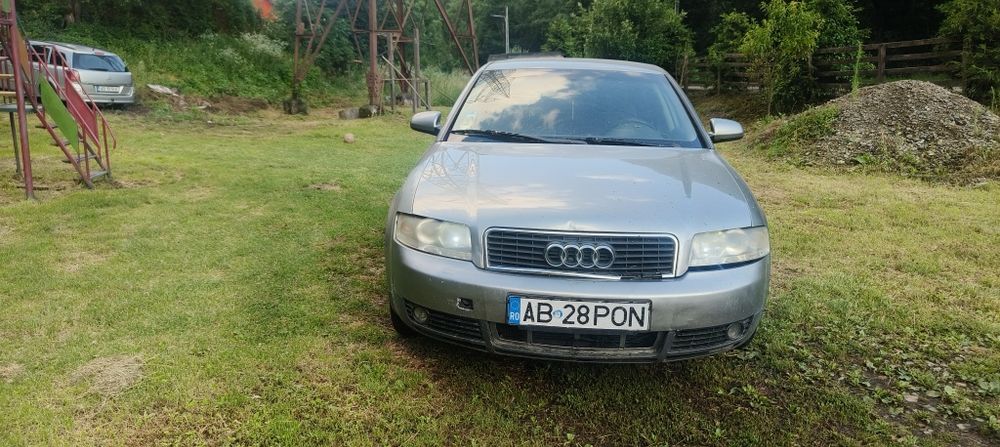 AUDI A4 2002 — imagine 5