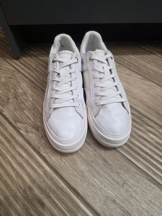 Дамски маратонки Tommy Hilfiger