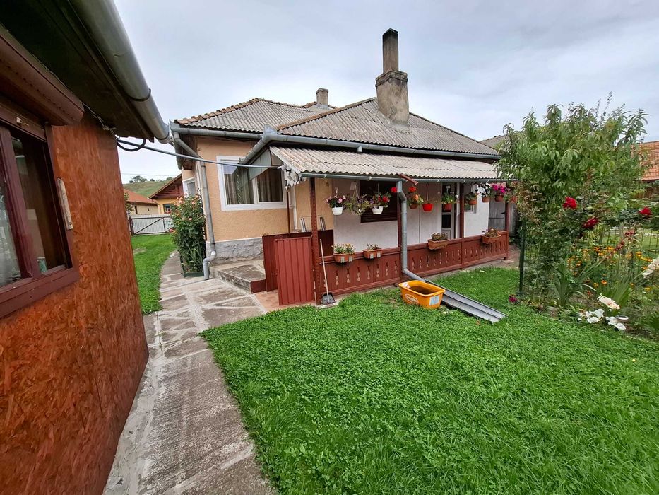 Casă spațioasă in com. Subcetate, jud. Harghita
