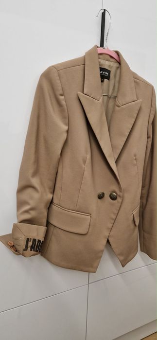 Сако на Авин/Avin C размер, но става и за ХС