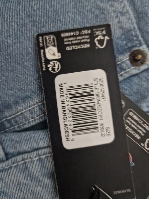 Продаю  джинсы dickies w36/L32