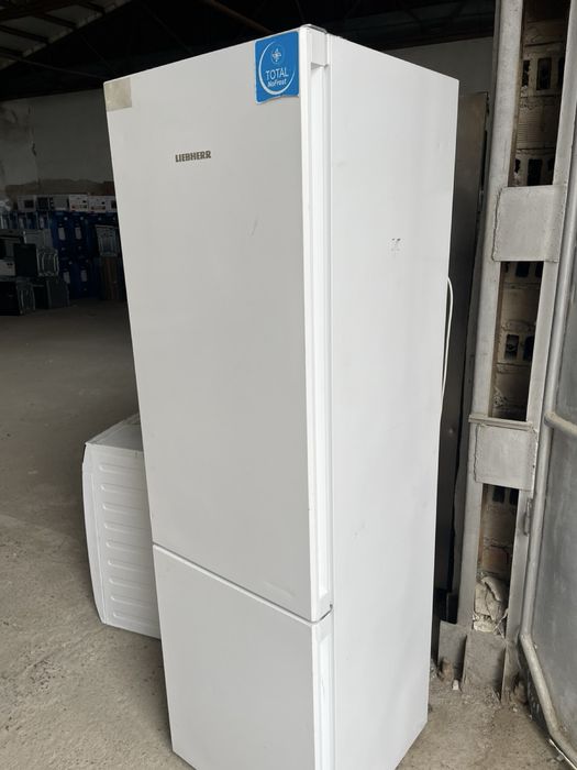 Хладилник с фризер Libherr