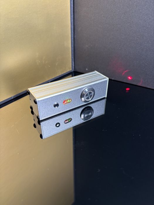 Мощен малък лазер 40W