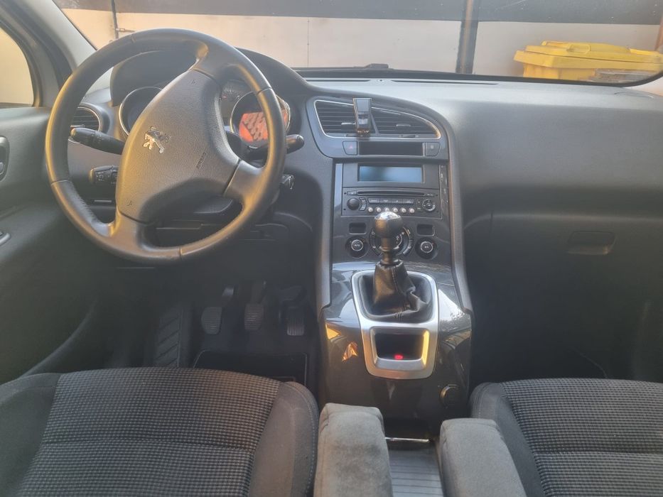 Peugeot 5008 stare perfecta
