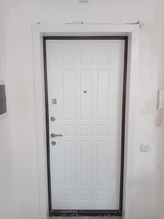 Покраска дверей качественно