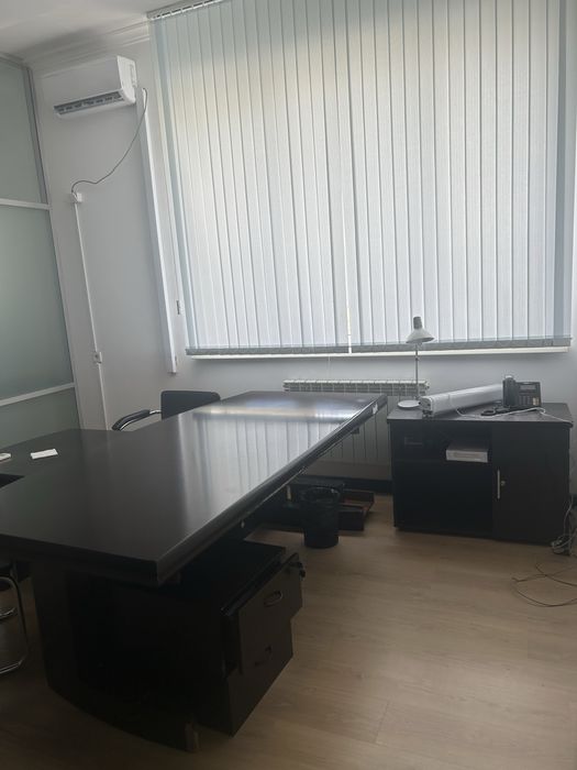 Продается офисная мебель