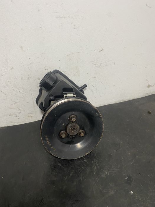 Pompa servo servodirectie Mercedes Sprinter 316CDI 2.2 CDI 2.7 CDI