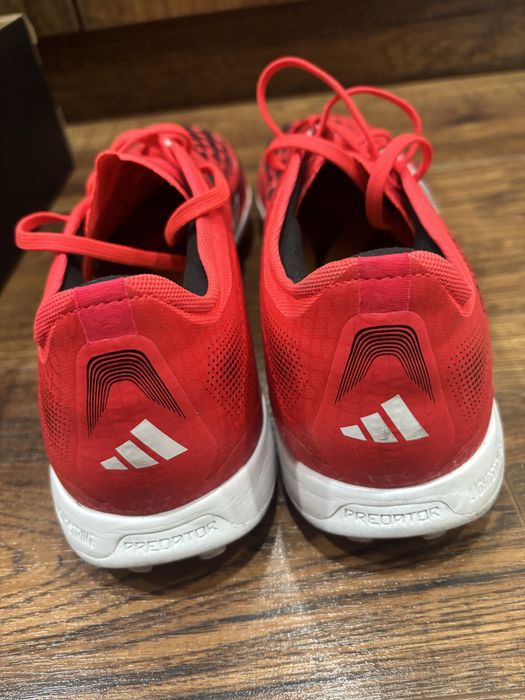 Маратонки за футбол/стоножки