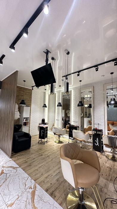 Сдаются паримахерские кресла для кератина