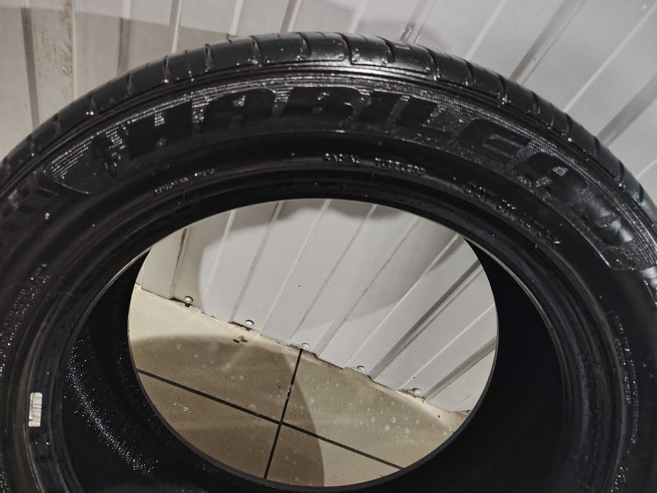 Продам шины 215/55/17