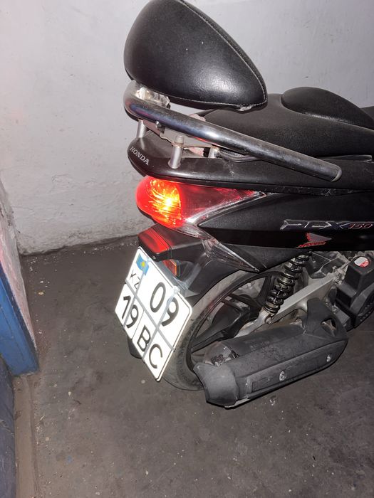 Honda pcx 150cc 2014 года есть торг подробности в лс