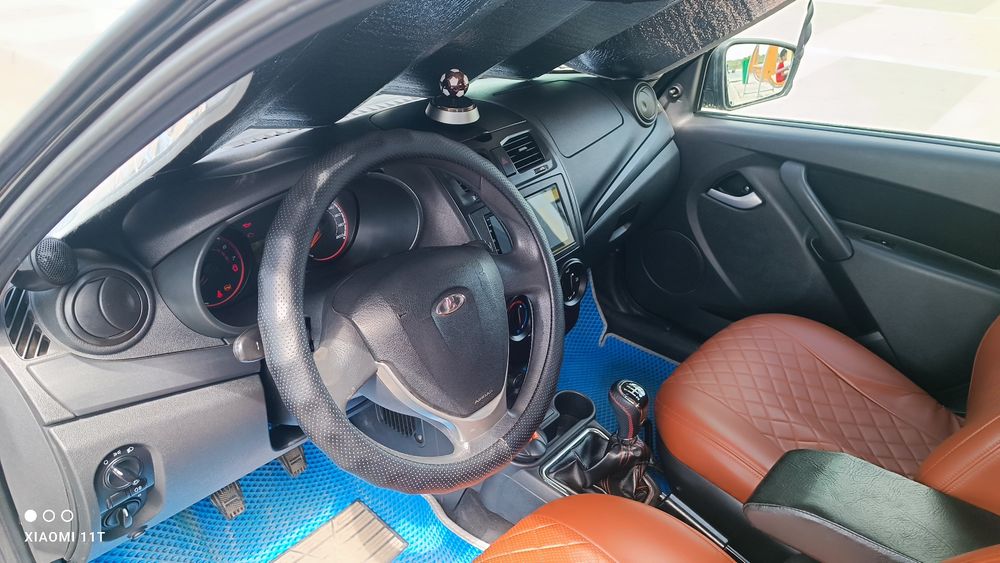 Срочно продам автомобиль  калина