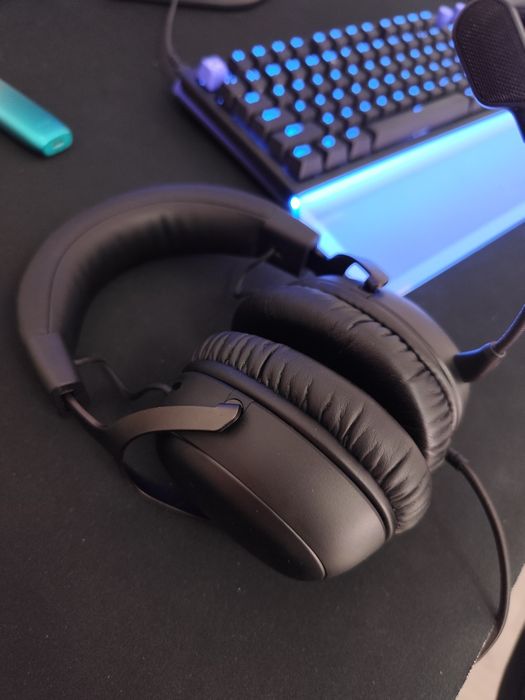Casti Hyperx cloud 3