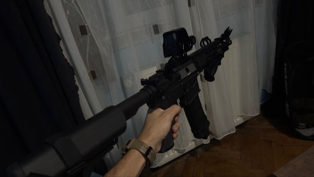 AR 15 (900 lei fara accesorii)