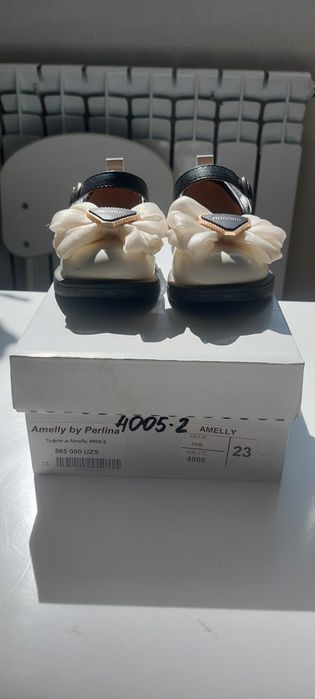 Продам детскую обувь.