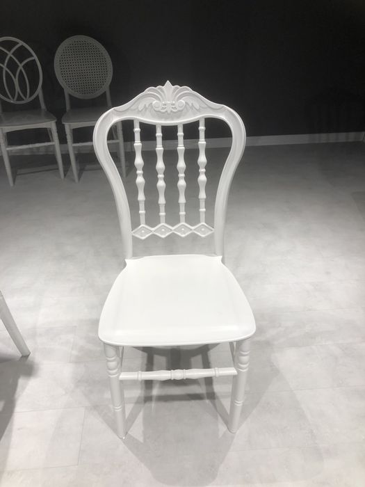 Scaune Chiavari Tiffany