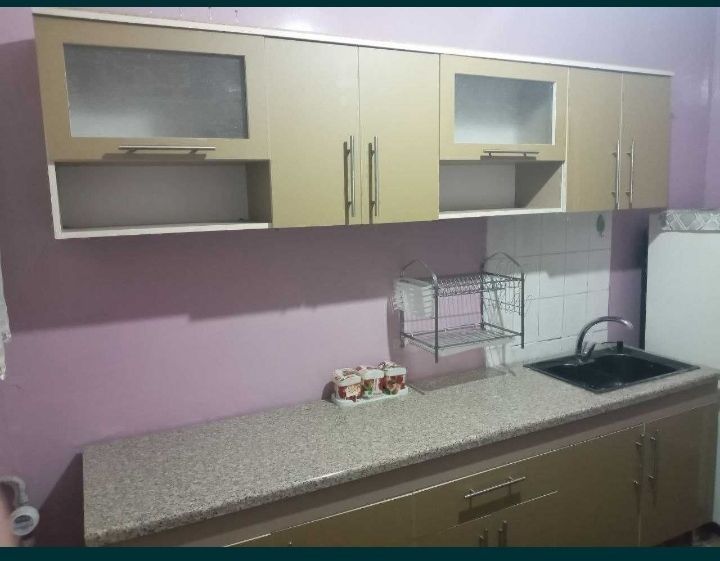 Сдается 2 комнатная на Паркентский. М.Риезий.