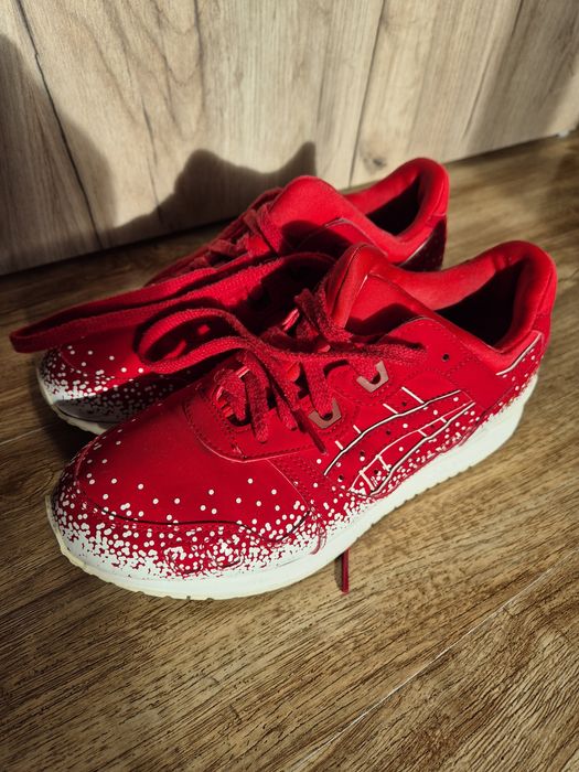 Asics, дамски рядък модел маратонки