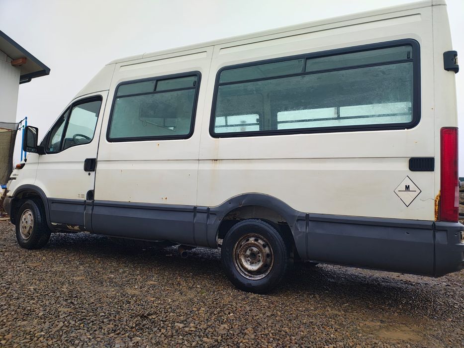 Iveco dayli 3 locuri + marfa
