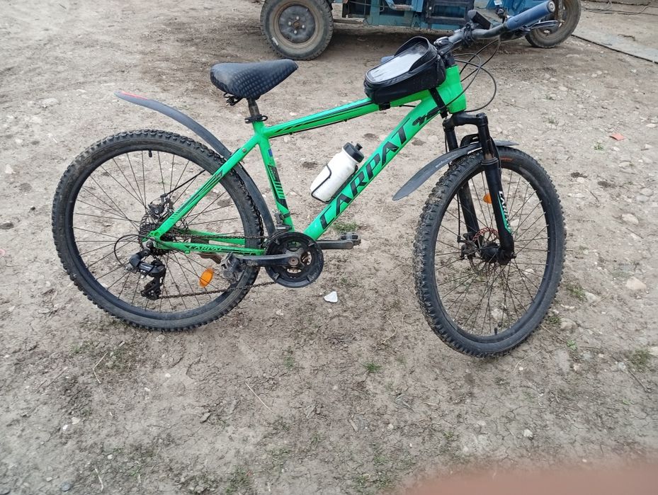 Vând bicicleta carpat