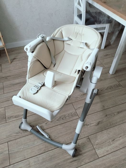 Стульчик для кормления Ivolia
