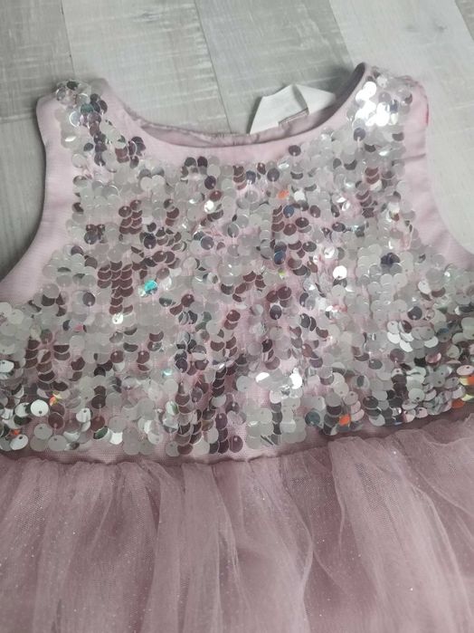 Rochie cu volane H&M pentru fetite