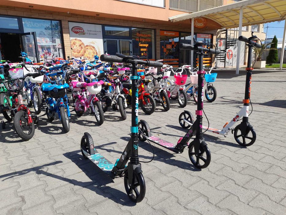 BYOX Детска тротинетка SPOOKY