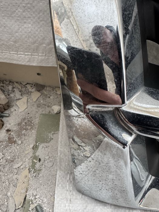 Оригинална решетка Мицубиши Паджеро Mitsubishi Pajero