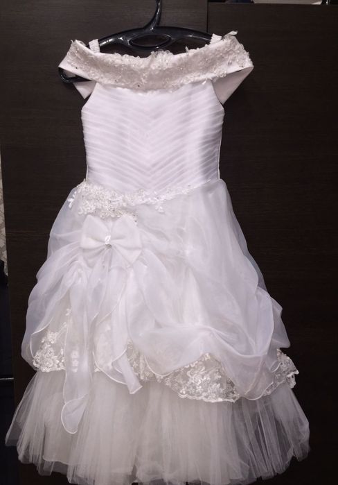 Продам детское платье