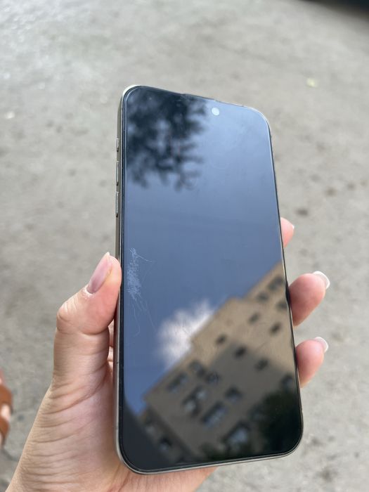 Продам 15 Pro Max