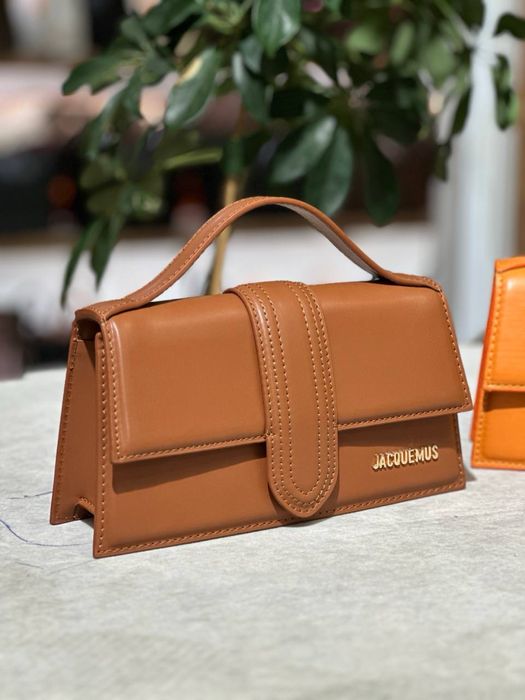 Geanta Jacquemus Noua !!! Dimensiuni 24/13 !!!