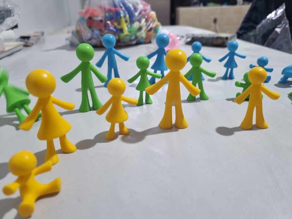 Set figurine Montessori si joc educativ