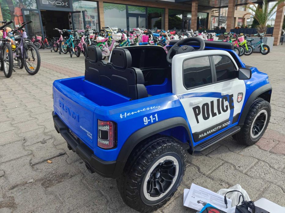 RAM Акумулаторен джип Mammoth POLICE