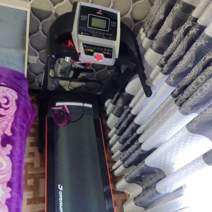 Продается беговая дорожка