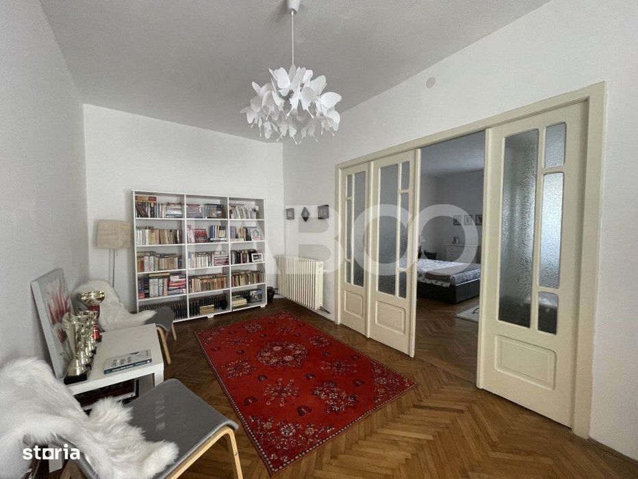 Casa S+P+M 3 camere 120 mp utili garaj curte gradina Centru Alba Iulia