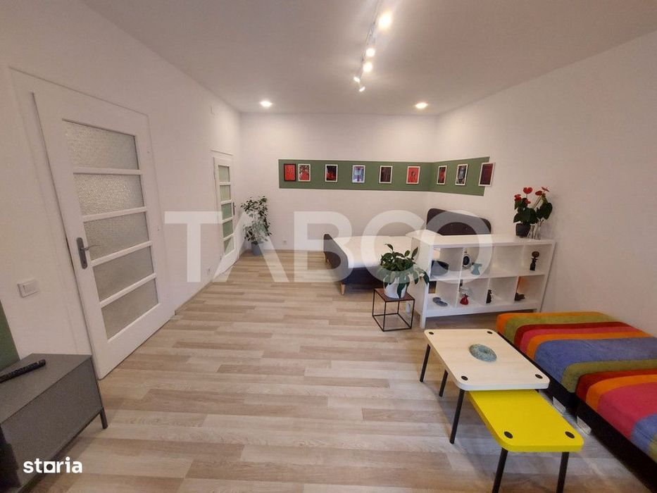 Garsoniera de vanzare 43 mpu pivnita zona Orasul de Jos din Sibiu — fotografia 1