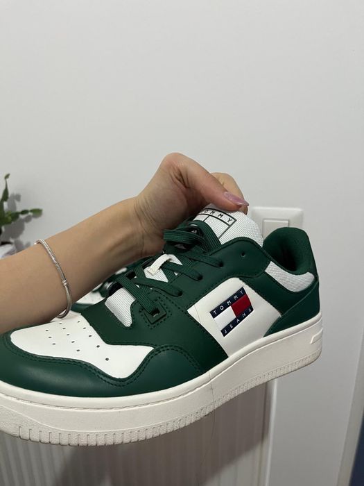 Adidasi tommy jeans