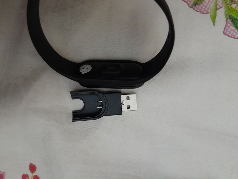 Продам новые электронные часы Xaomi