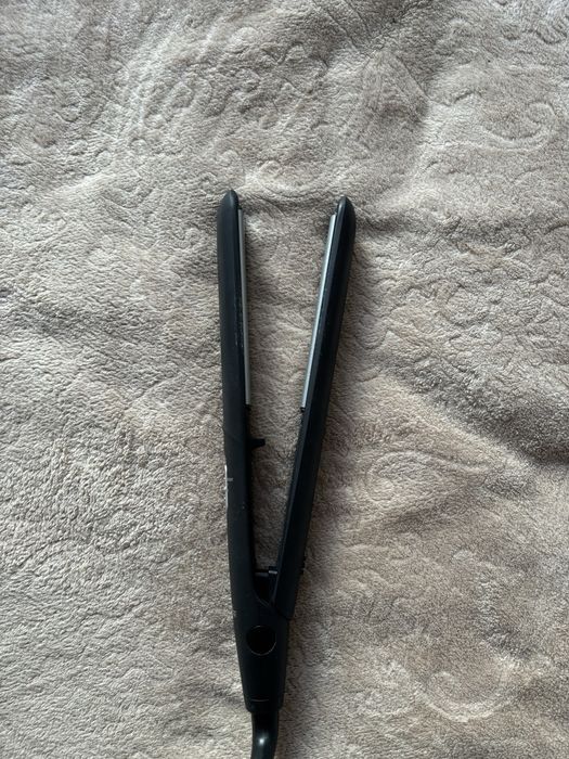 Выпрямитель для волос